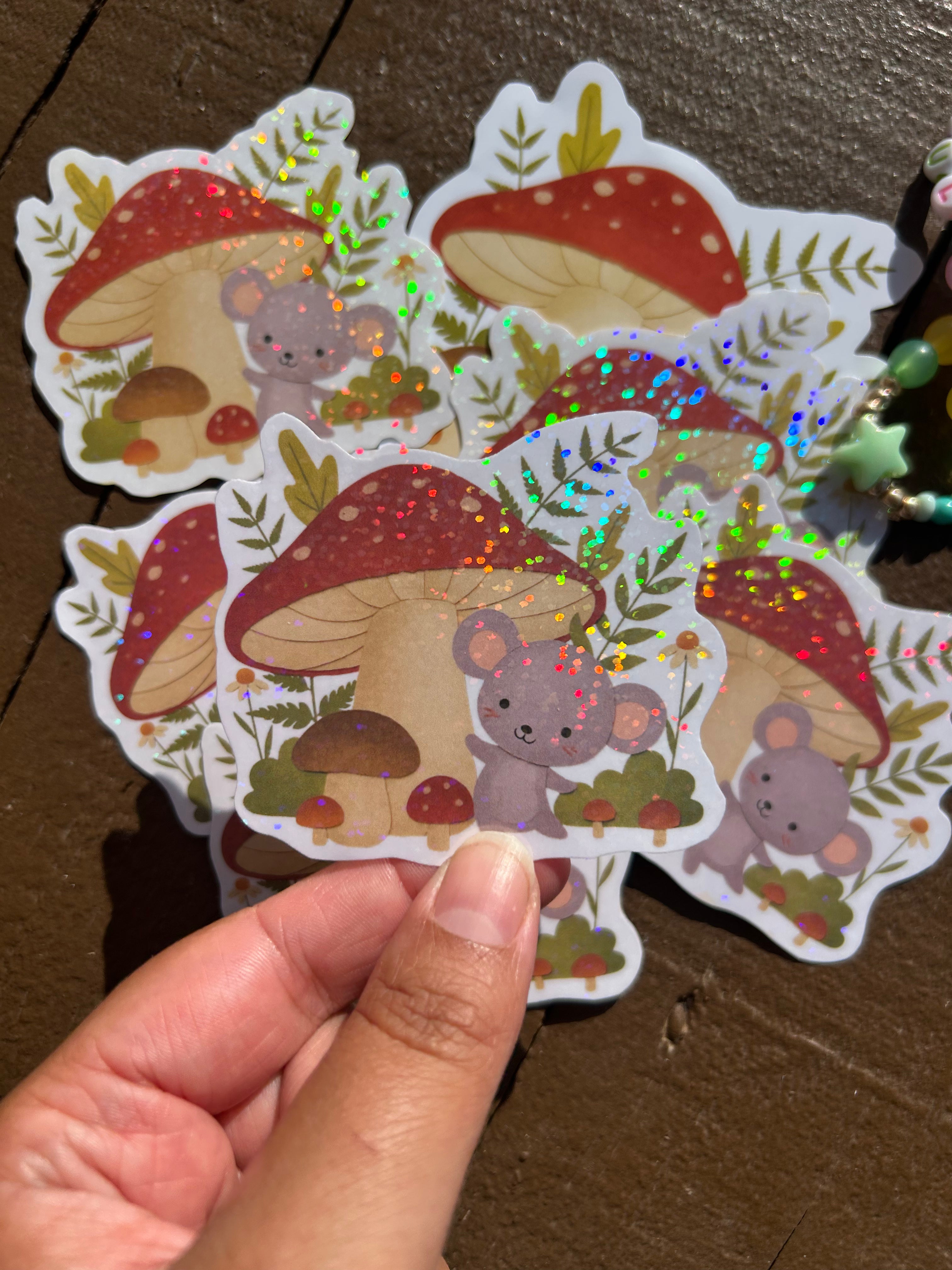 Sticker Souriceau holographique 🐭