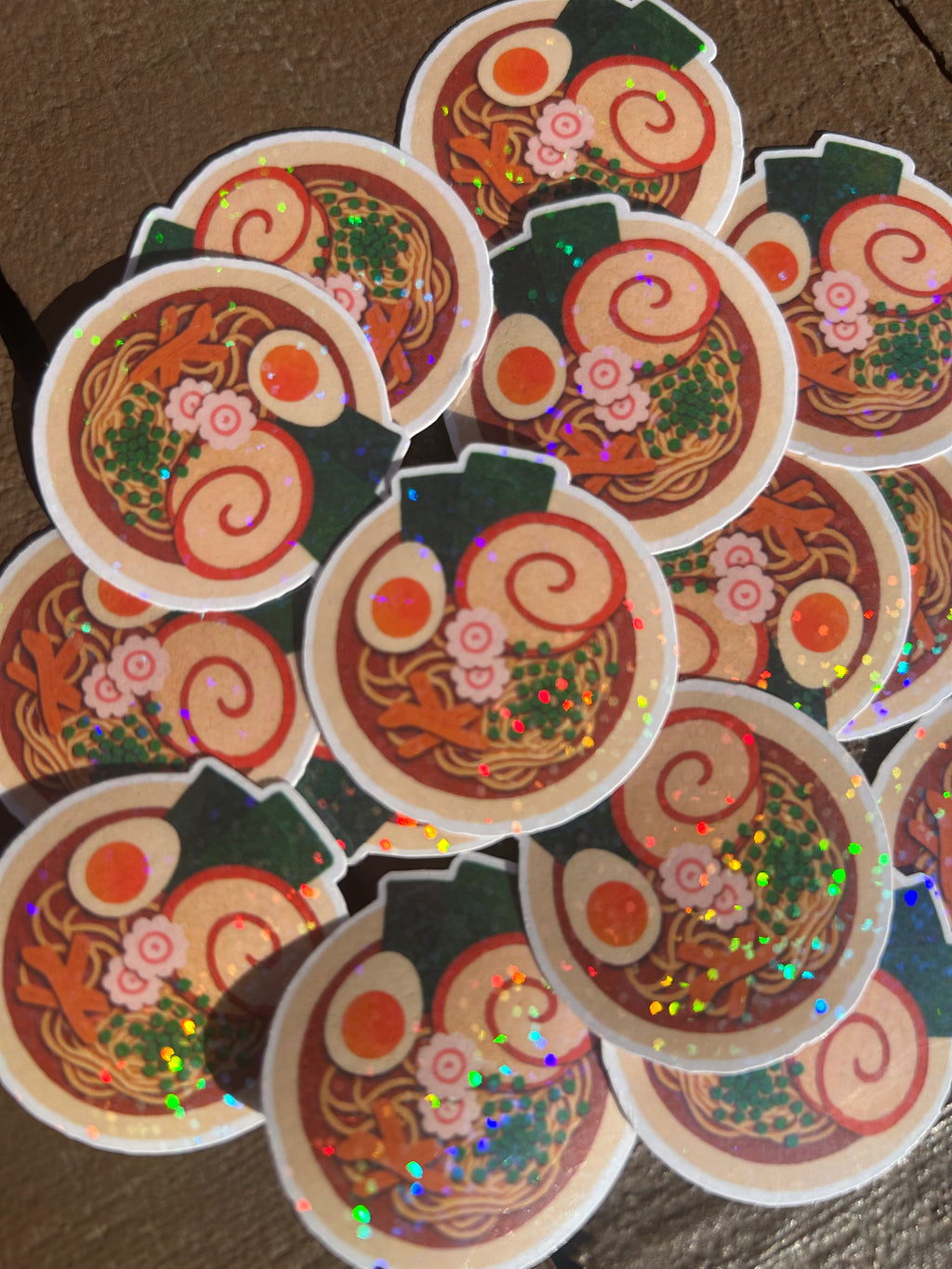 🍜 Sticker ramen – fini holographique ✨