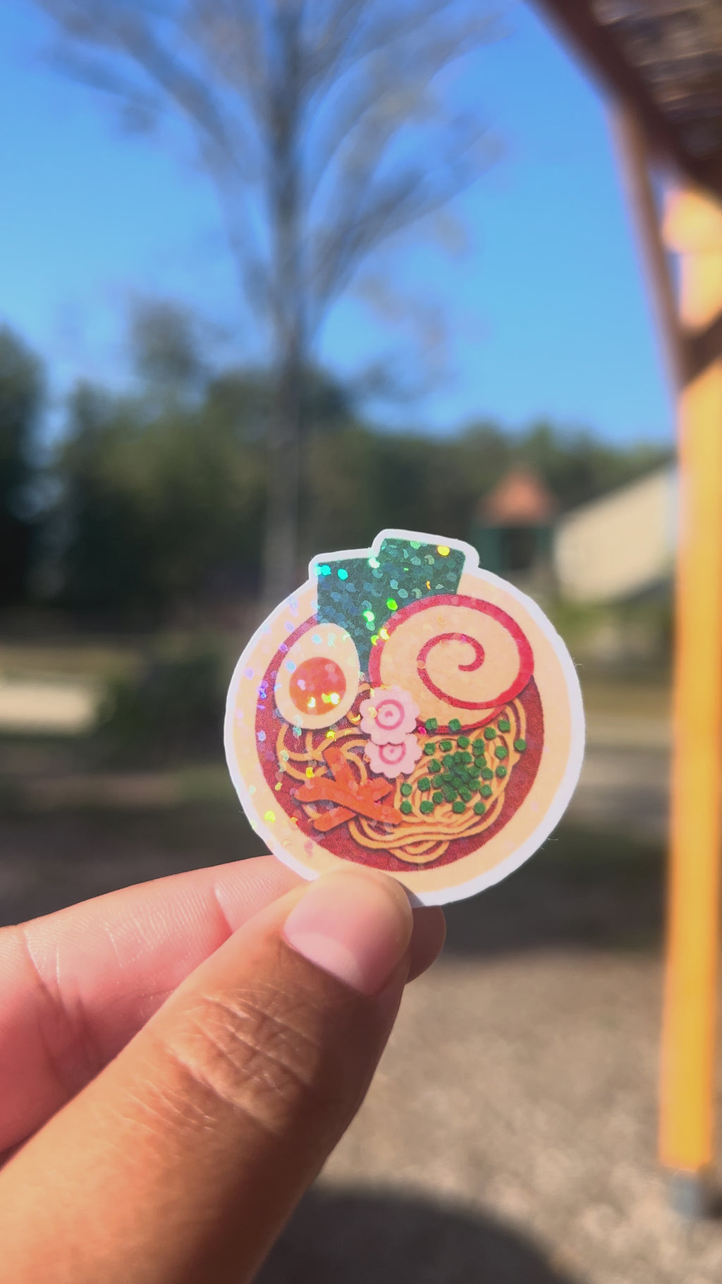 🍜 Sticker ramen – fini holographique ✨