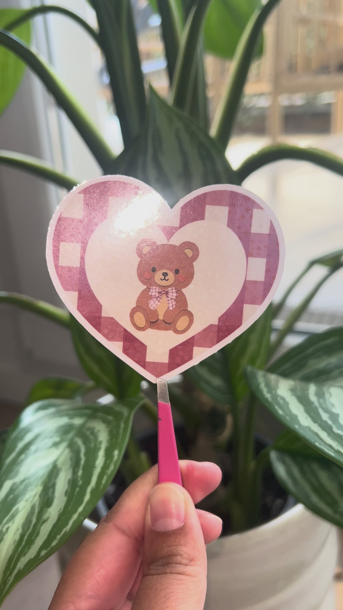 🧸Grand Coeur Sticker – finition holographique ✨